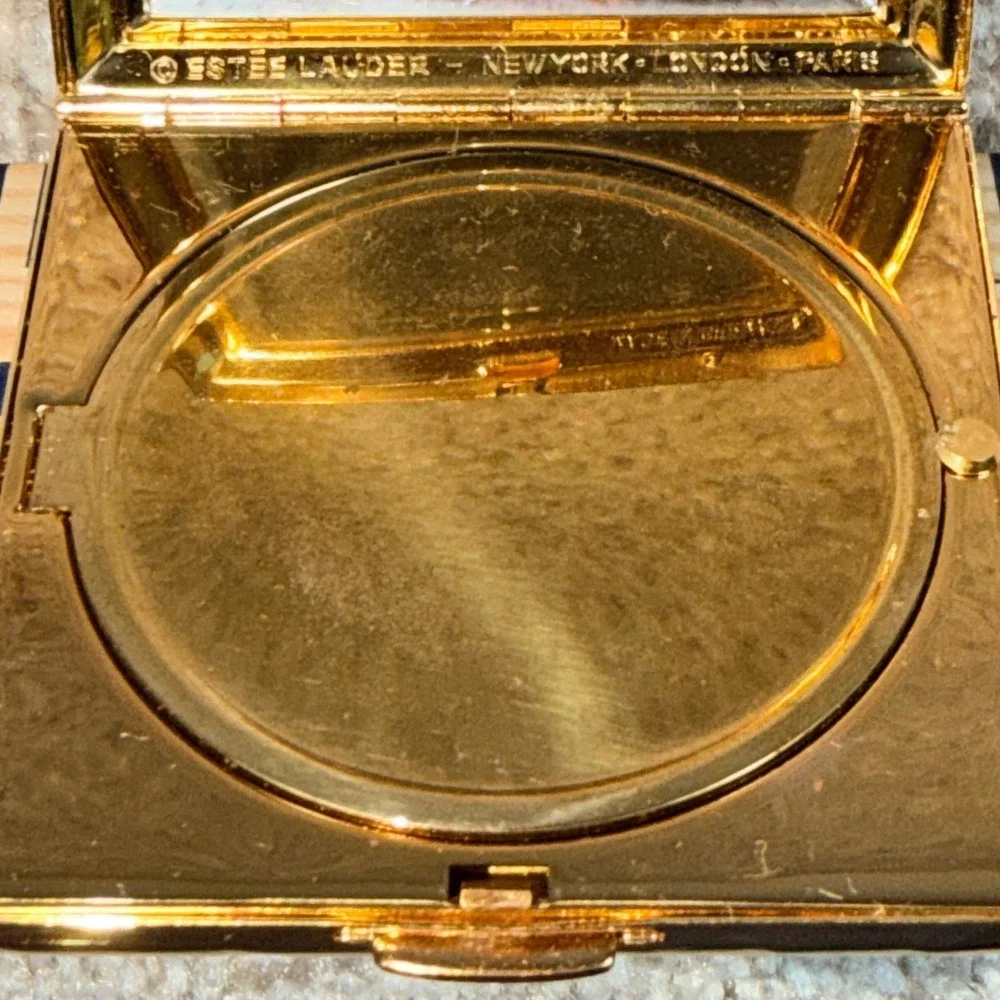 Vintage Estee Lauder Gold Wave Compact Set Translucent Face Powder Ecru Style